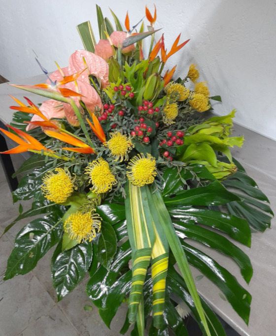 Arreglo de flores para Cuenca